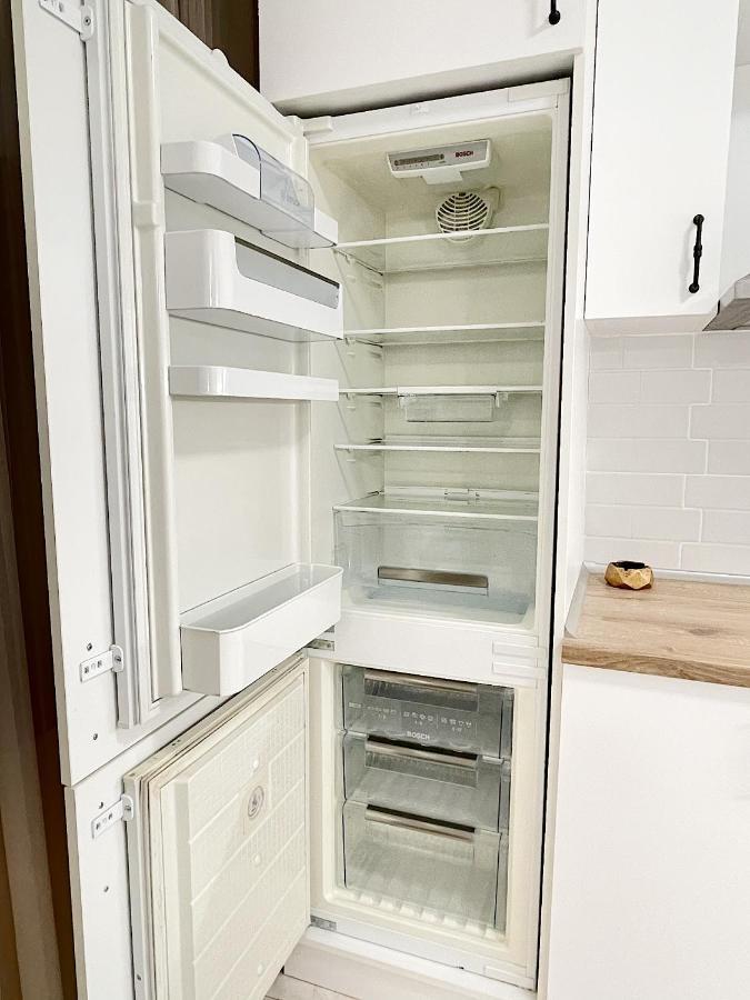 Fenix 2 Bedroom Apartment Varna Center Eksteriør billede