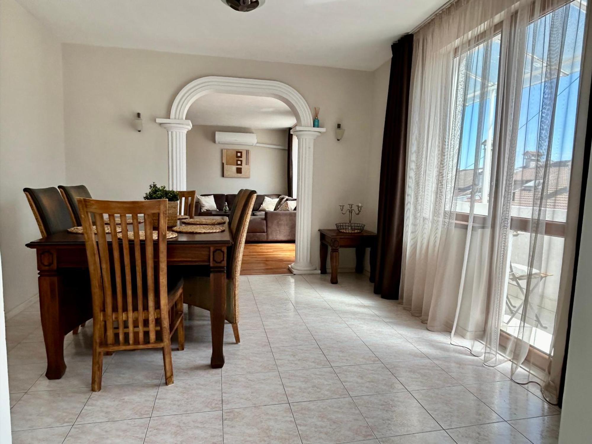 Fenix 2 Bedroom Apartment Varna Center Eksteriør billede