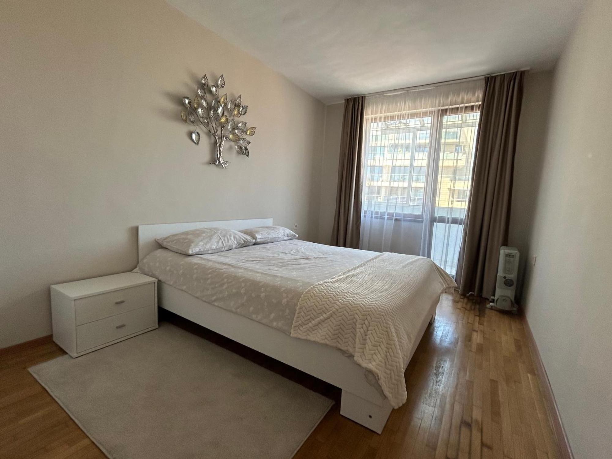 Fenix 2 Bedroom Apartment Varna Center Eksteriør billede